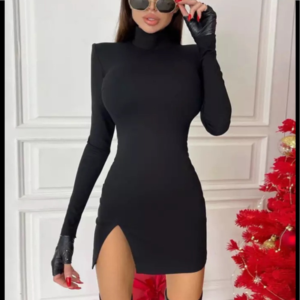 Fitted little black dress.